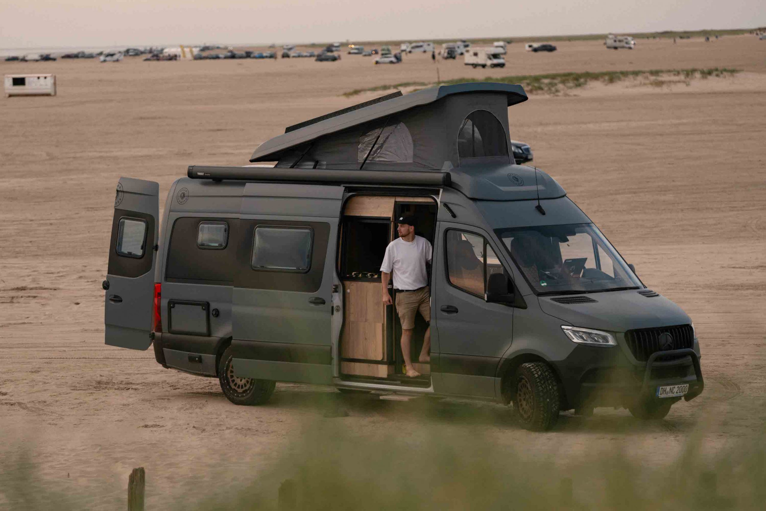 NOAHCAMPER - Arche Moodflim